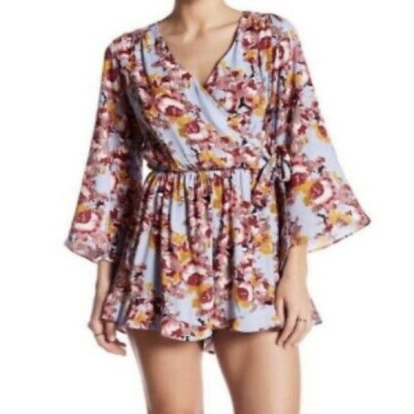 ASTR the Label Blue Floral Print Romper Size S - Picture 1 of 11